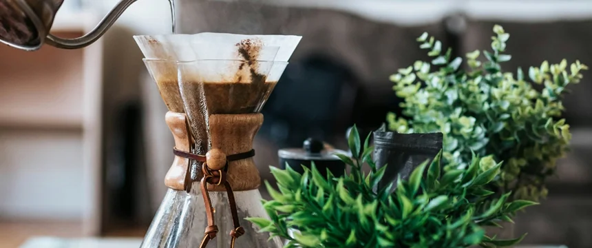 قهوه و کافئین: تأثیرات، مزایا و نکات مهم مصرف